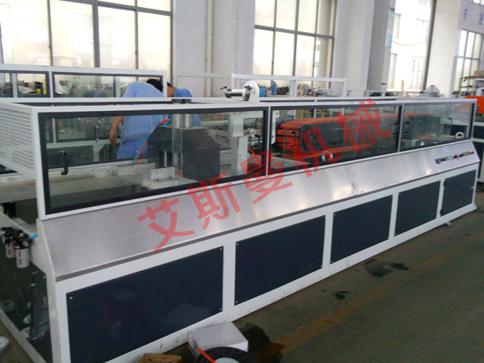 PVC Cable trunk production line