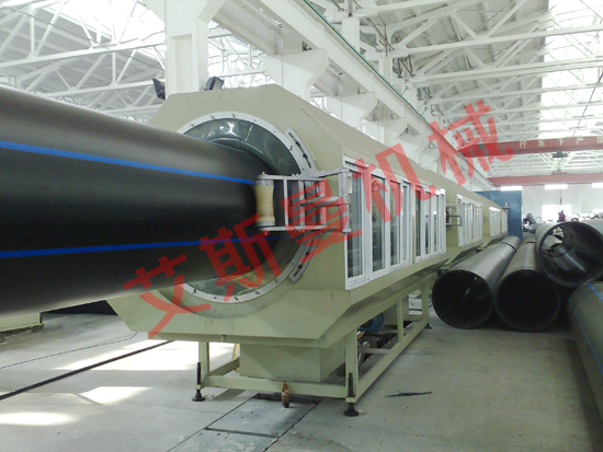 PE solid pipe production line